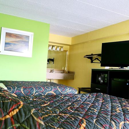 Elkton Lodge Bagian luar foto