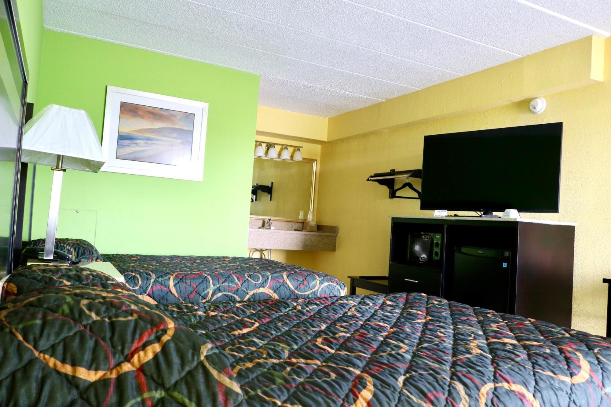 Elkton Lodge Bagian luar foto